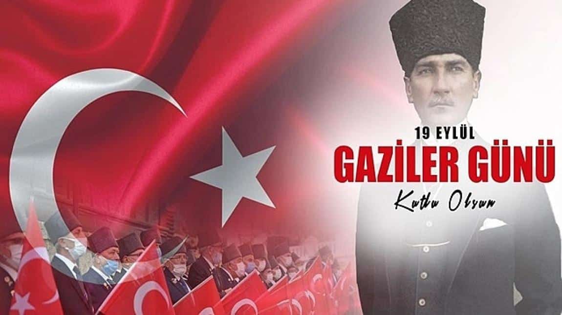 GAZİLER GÜNÜ KUTLU OLSUN.YAŞAYANLARI MİNNETLE VEFAT EDENLERİ RAHMETLE ANIYORUZ.